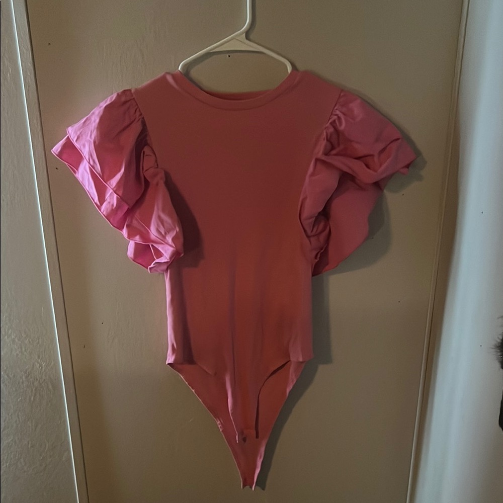 Pink Ruffled Sleeve Bodysuit